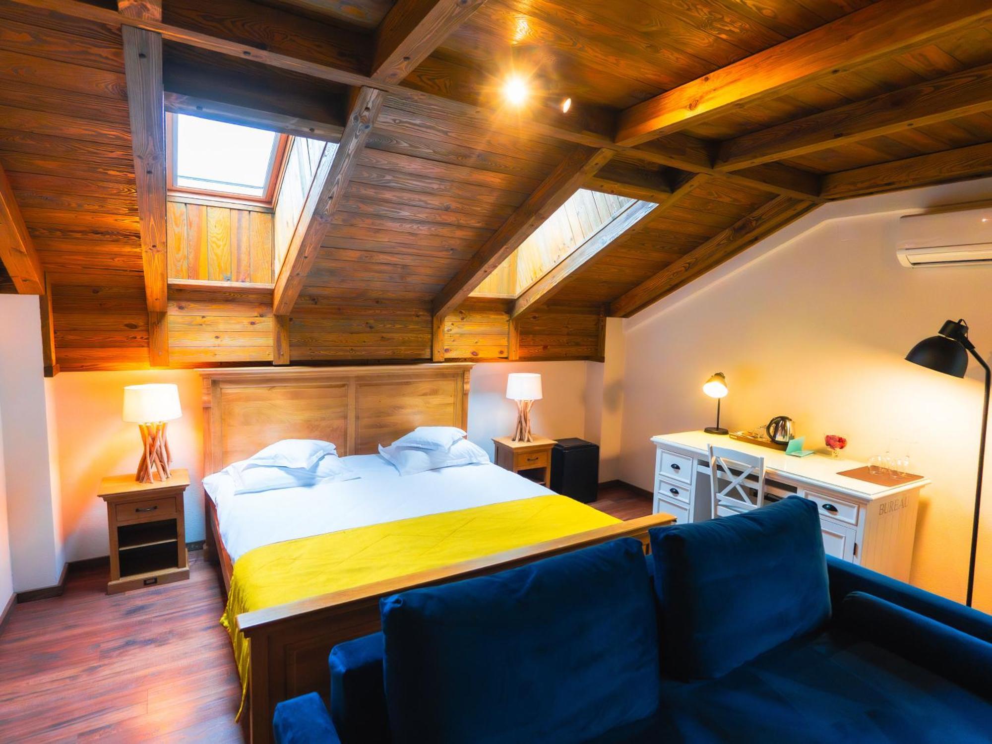Kaban Boutique - 5Star Central Villa In Vatra Dornei Exteriör bild