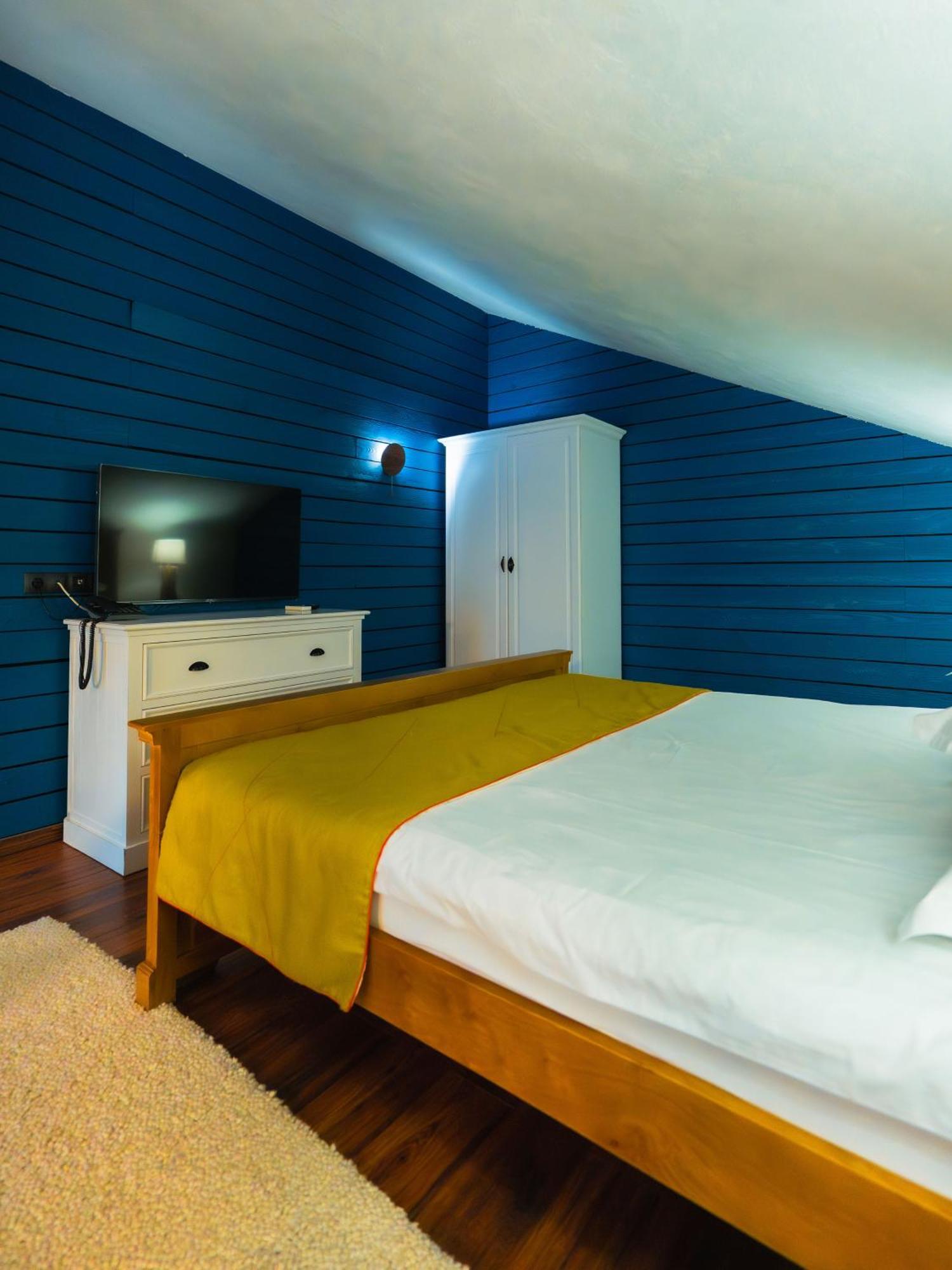Kaban Boutique - 5Star Central Villa In Vatra Dornei Exteriör bild