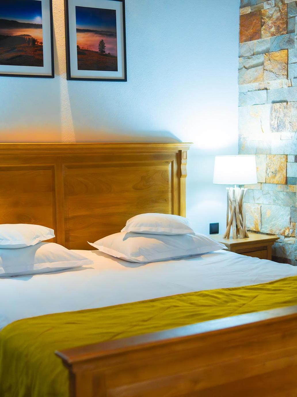 Kaban Boutique - 5Star Central Villa In Vatra Dornei Exteriör bild